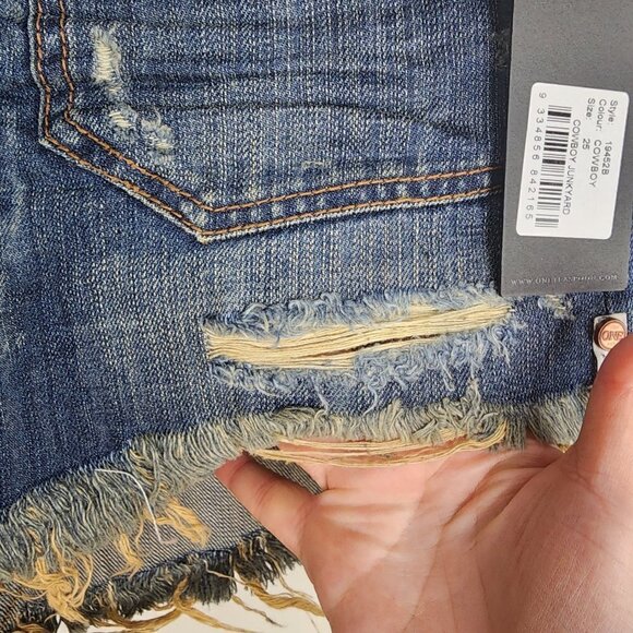 NWT One Teaspoon Cowboy Junkyard Distressed Frayed Hem Mini Jean Skirt Size 25 - Picture 10 of 16